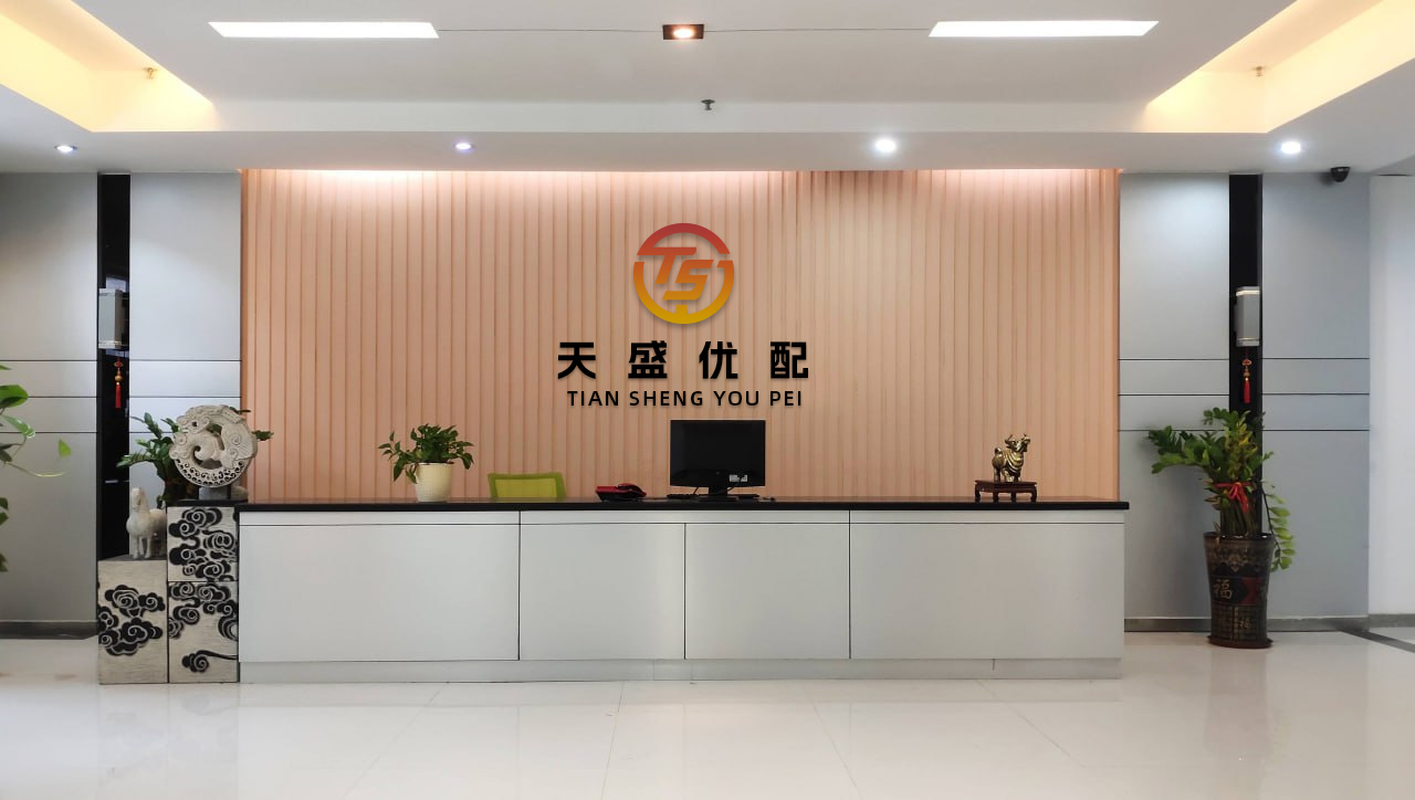 金鼎配资  缠中修行：过峰保顶 回马枪战法：涨停突破后放量，上方被套筹码忙着解套，低位潜伏的忙着止赢，场外的忙着追涨打突破，主力只需要引导一下就能让筹码流动起来，打广告，聚人气，就可以加快吸筹的速度，然后通...