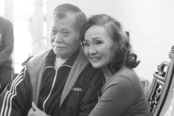 掌尚策 唐佳与雪妮葬礼今天举行，杜琪峰、刘青云、吴卓羲、胡杏儿等众星送花篮悼念